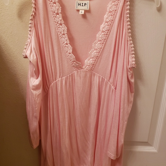 Pink Top - Picture 2 of 2